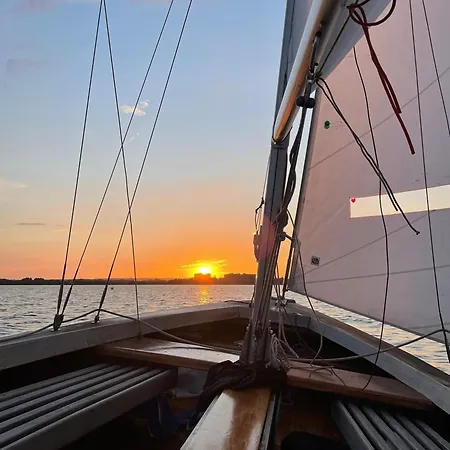 Landliebe Am Duemmersee